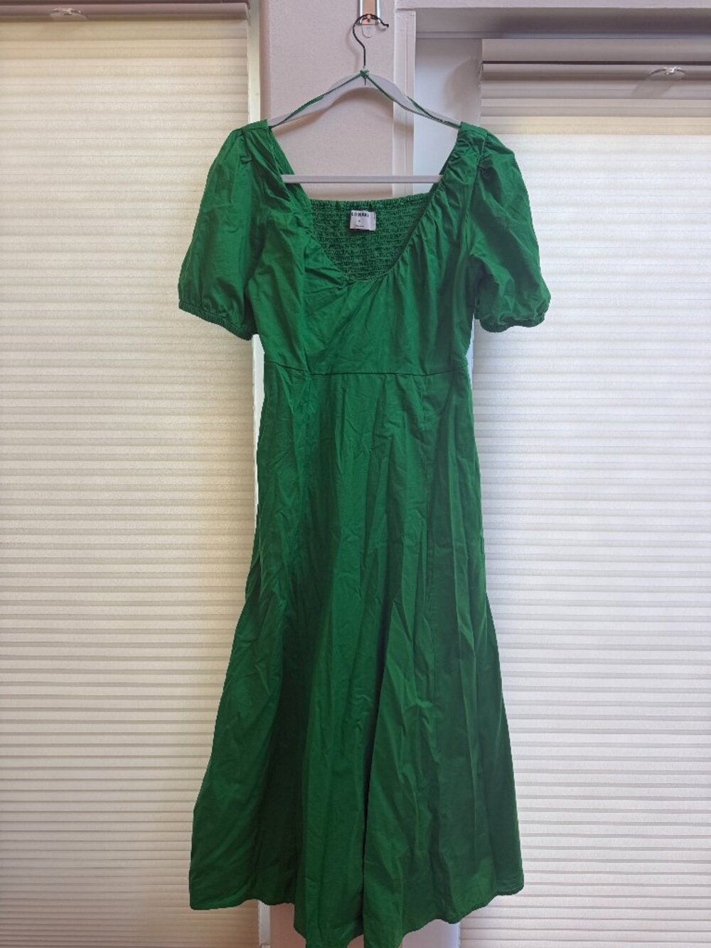 Emerald Green Puff Sleeve Midi Dress – Size M